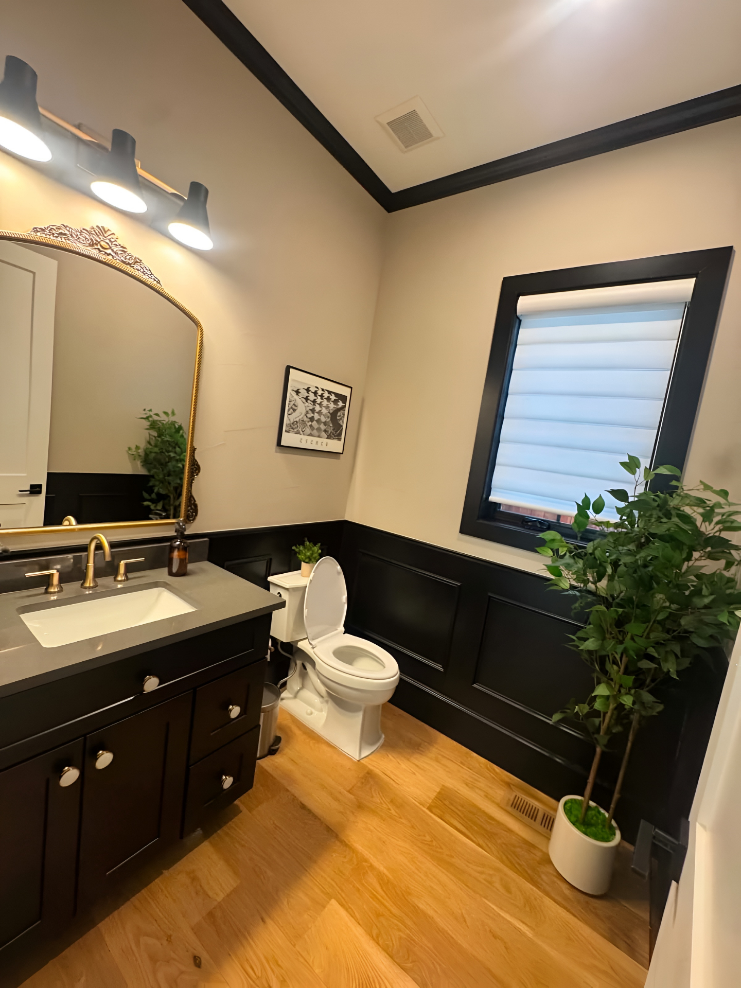 Elegant marble bathroom fully cleaned by Cleaning Branch in Lakewood CO